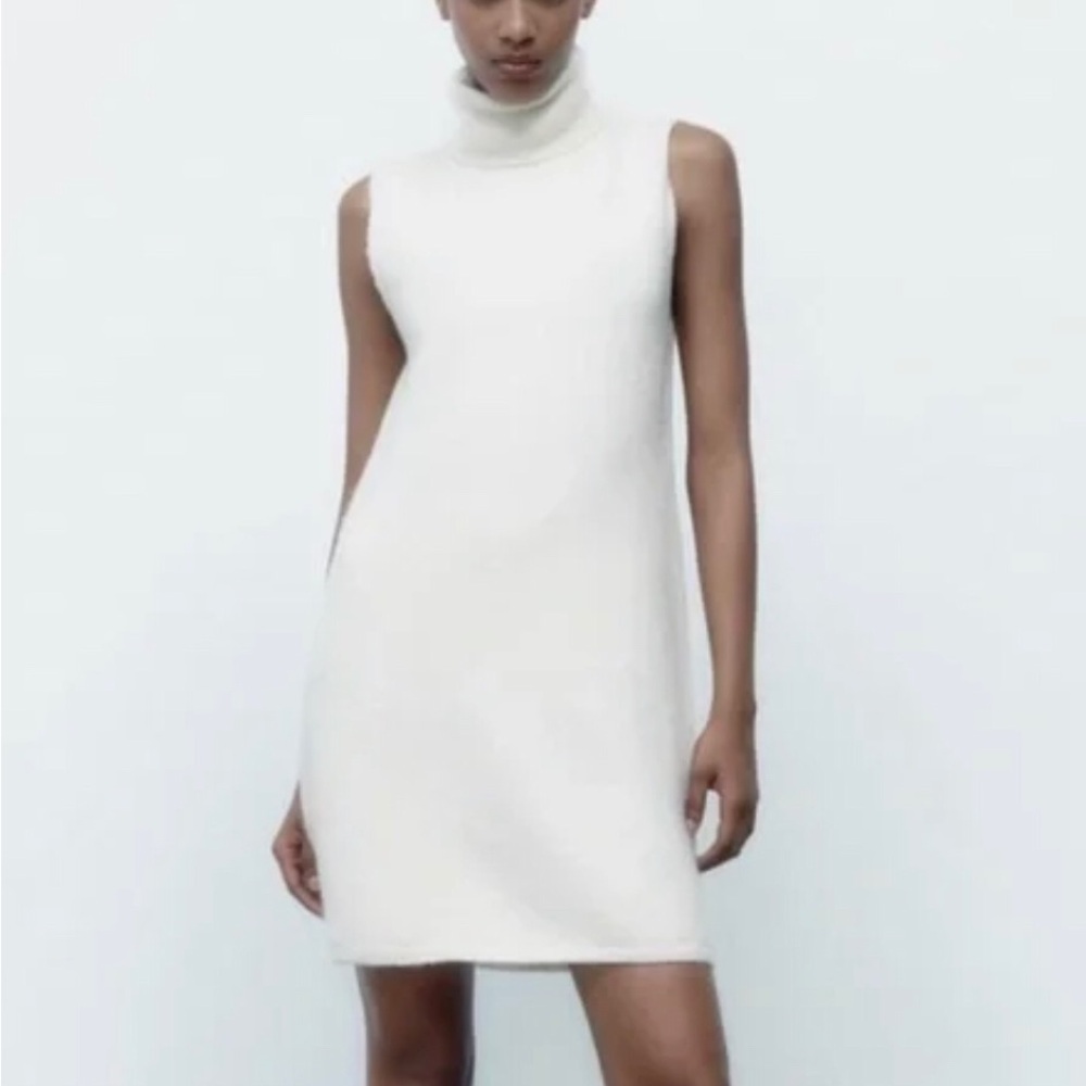 Rudsak Elegant White Sleeveless Turtleneck Dress